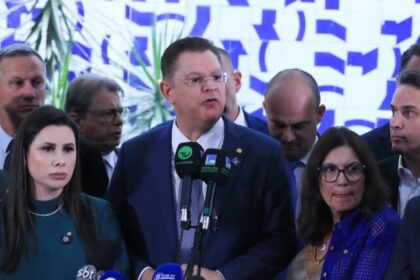 PL entra com recurso contra veto a Eduardo Bolsonaro e acusa Hugo Motta de romper acordo 14 ocrente 1758670517
