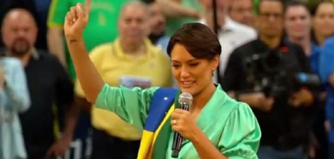 Michelle Bolsonaro indica que pode disputar as eleições de 2026 2 ocrente 1758750500