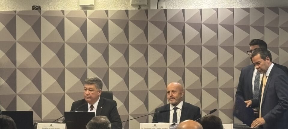 Lobista “Careca do INSS” depõe na CPMI e é questionado sobre fraudes bilionárias 2 ocrente 1758820587