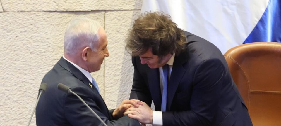 Milei oferece cooperação a Israel para libertar reféns argentinos em Gaza 2 ocrente 1758891901