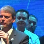 Tarcísio pressiona por reunião entre Lula e Trump para pôr fim às novas tarifas dos EUA 4 ocrente 1758900736