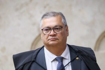 Flávio Dino intensifica ações judiciais contra críticos e cobra indenizações de até R$ 300 mil 4 ocrente 1758988080