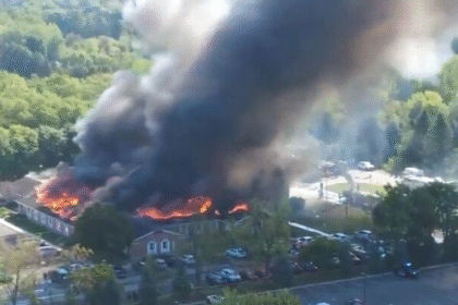 Ataque armado em igreja mórmon de Michigan deixa dois mortos, vários feridos e fogo no templo 12 ocrente 1759110498
