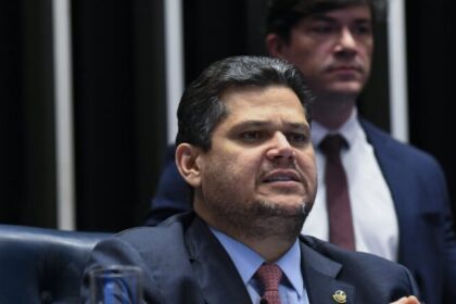 Alcolumbre solicita ao STF que mantenha composição atual da Câmara nas eleições de 2026 12 ocrente 1759214906