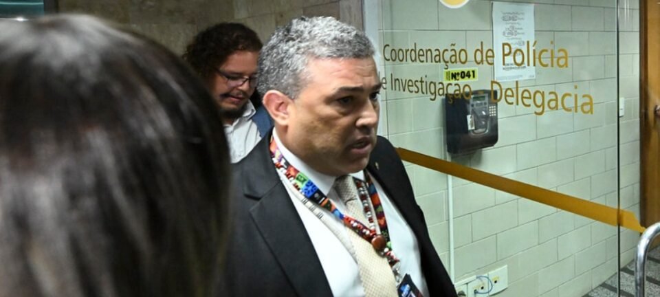 Presidente da Conafer é detido durante depoimento à CPMI do INSS sob acusação de falso testemunho 2 ocrente 1759235485