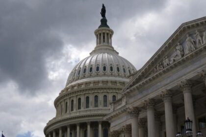 Senado barra projeto de gastos e Estados Unidos ficam a um passo de nova paralisação 18 ocrente 1759285900