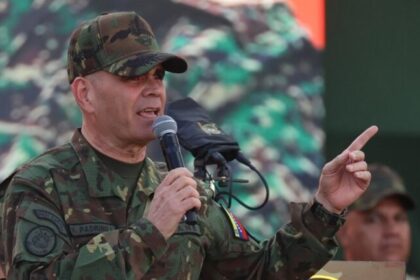 Venezuela acusa caças dos EUA de sobrevoarem área próxima ao seu litoral no Caribe 14 ocrente 1759439819