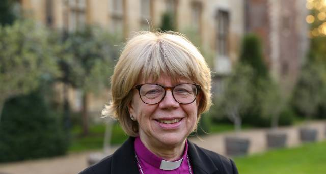 Primeira mulher chega ao posto máximo da Igreja Anglicana: Sarah Mullally será Arcebispa de Canterbury 2 ocrente 1759495733