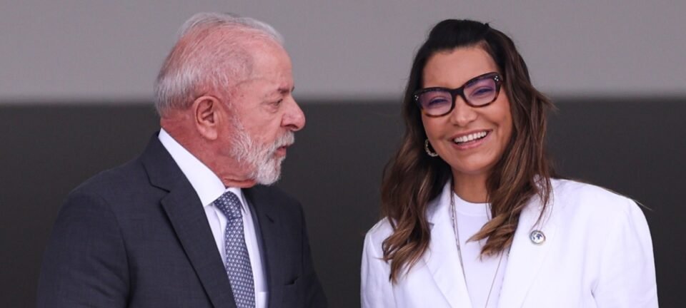 Desaprovação a Janja atinge 61% e bate recorde desde 2024, aponta PoderData 2 ocrente 1759510957