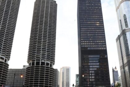 Trump manda 300 militares da Guarda Nacional para Chicago após confrontos em protesto 12 ocrente 1759690194