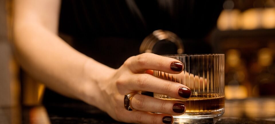 Governo reúne indústria de bebidas para enfrentar onda de intoxicações por metanol 2 ocrente 1759748535