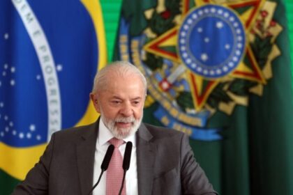 Lula recebe telefone pessoal de Trump e pede que Marco Rubio negocie sem preconceitos 6 ocrente 1759797133