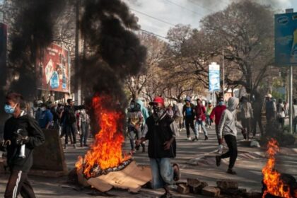 Geração Z vai às ruas e desafia governo de Madagascar por cortes de energia, corrupção e autoritarismo 16 ocrente 1759957412