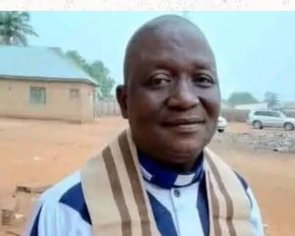 Pastor nigeriano é assassinado mesmo após família pagar resgate de 5 milhões de nairas 2 ocrente 1760013135