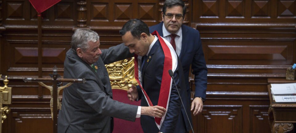 Congresso remove Dina Boluarte e põe José Jerí na Presidência; Peru soma sete presidentes em nove anos 2 ocrente 1760122943