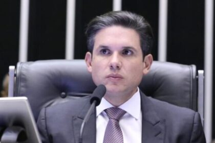 Motta acelera pacote de segurança e paralisa PEC do governo na Câmara 4 ocrente 1760133797