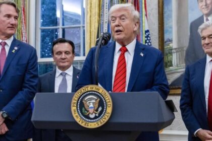 Trump agradece a María Corina Machado por dedicar Nobel da Paz e chama gesto de “muito amável” 14 ocrente 1760143658