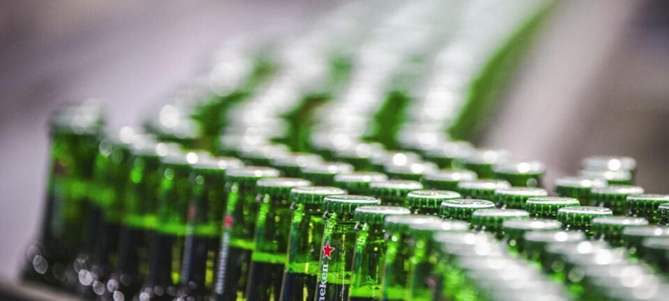 Crise do metanol faz paulistanos trocarem destilados por cerveja e vinho, aponta levantamento 2 ocrente 1760148099