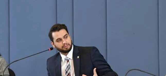OAB avalia afastamento de defensores de Filipe Martins após decisão de Moraes 2 ocrente 1760192250