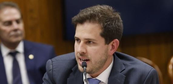 Governo e Câmara fecham plano para ampliar licença-paternidade para 30 dias até 2031 2 ocrente 1760207493