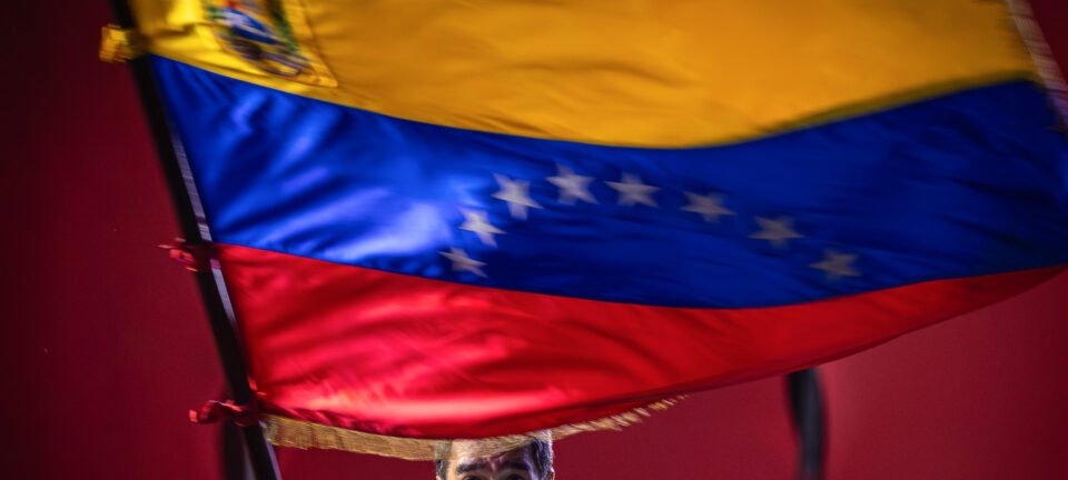 Maduro ofereceu controle de petróleo e minerais a empresas dos EUA, aponta NYT 2 ocrente 1760230937