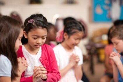 Pesquisa revela que crianças cristãs sofrem humilhação e isolamento em 72% dos países com maior perseguição religiosa 6 ocrente 1760279534