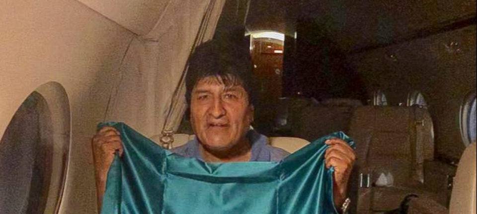 Refugiado em acampamento, Evo Morales afirma que não sairá e nega acusações de estupro e tráfico de pessoas 2 ocrente 1760301110