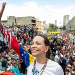 Colunista critica silêncio de feministas brasileiras sobre vitória de María Corina Machado 4 ocrente 1760360557
