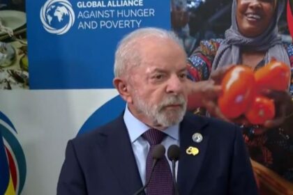 Em Roma, Lula ironiza prisão de Carla Zambelli: “Nem lembrava desse nome” 20 ocrente 1760371375