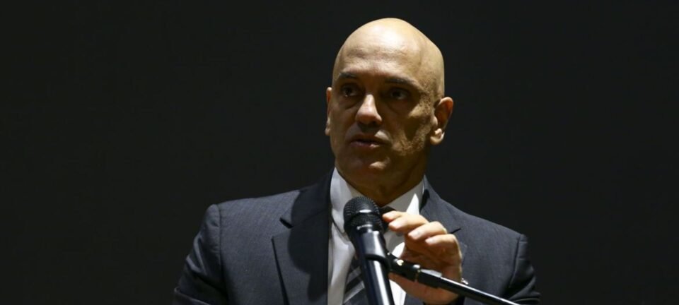 Advogado ligado a Trump suspeita de falsificação de dados dos EUA em processo contra ex-assessor de Bolsonaro 2 ocrente 1760374148
