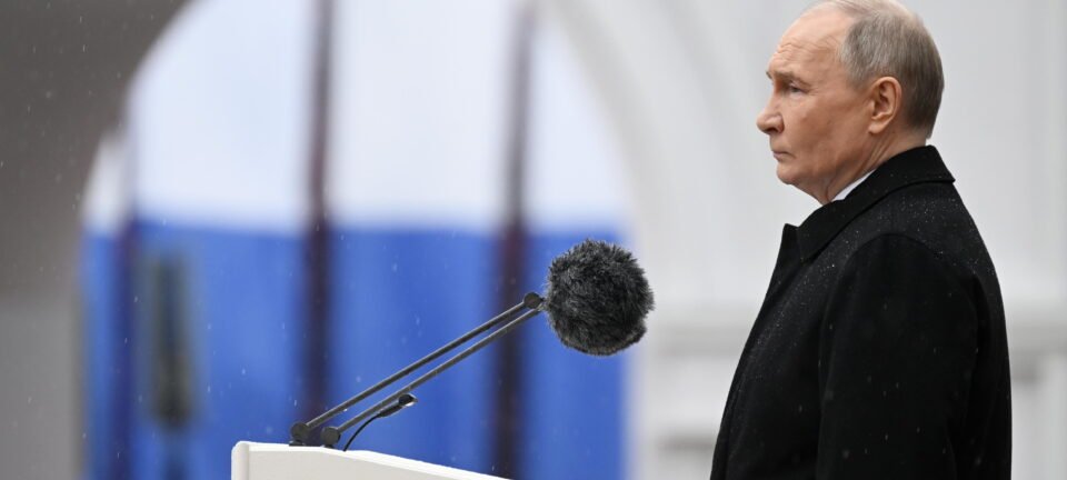 Rússia reinscreve opositor Vladimir Kara-Murza na lista de procurados um ano após troca de prisioneiros 2 ocrente 1760391107