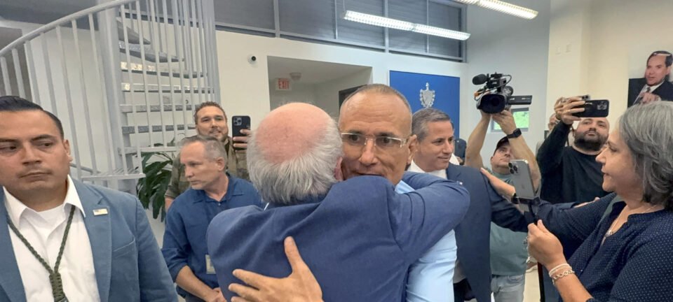 Dissidente cubano José Daniel Ferrer chega a Miami e obtém asilo após denunciar tortura 2 ocrente 1760411980