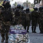 Unidade militar depõe presidente de Madagascar e anuncia governo provisório após fracasso em dissolver Parlamento 5 ocrente 1760456840