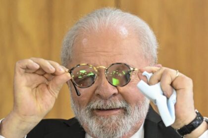 Economista lista quatro prioridades do governo Lula: aborto, drogas, jogos e alta de impostos 20 ocrente 1760464006