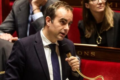 Governo francês congela reforma da Previdência até 2027 sob ameaça de moção da esquerda 12 ocrente 1760464943