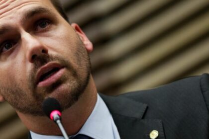 PGR rejeita pedido de PT e PSOL para prisão preventiva de Eduardo Bolsonaro 18 ocrente 1760475701