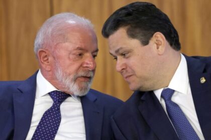 Senado vota proposta que afasta gastos de saúde e educação do arcabouço fiscal 12 ocrente 1760502727