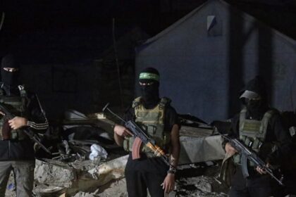 Israel afirma que conflito continua após Hamas reter corpos de reféns 20 ocrente 1760722356