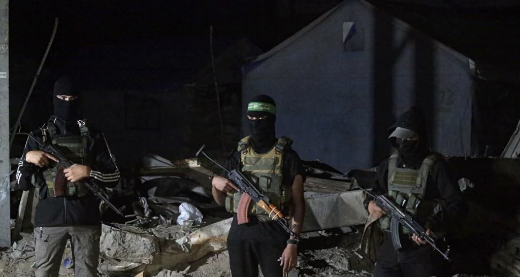 Israel afirma que conflito continua após Hamas reter corpos de reféns 2 ocrente 1760722356