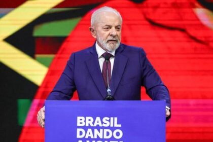 Lula cobra autocrítica da esquerda, critica extrema direita e exalta líderes socialistas 12 ocrente 1760725022