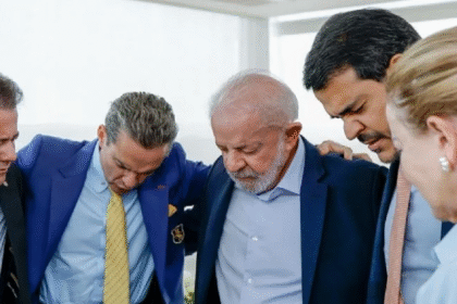 Auxiliares confirmam escolha de Lula por Jorge Messias para vaga no STF 12 ocrente 1760726809
