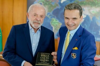 Michelle Bolsonaro reage a encontro de Lula com bispo e publica três passagens bíblicas 10 ocrente 1760741213