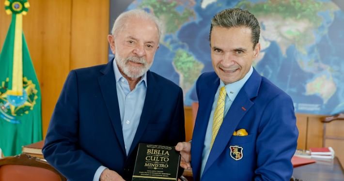 Michelle Bolsonaro reage a encontro de Lula com bispo e publica três passagens bíblicas 2 ocrente 1760741213
