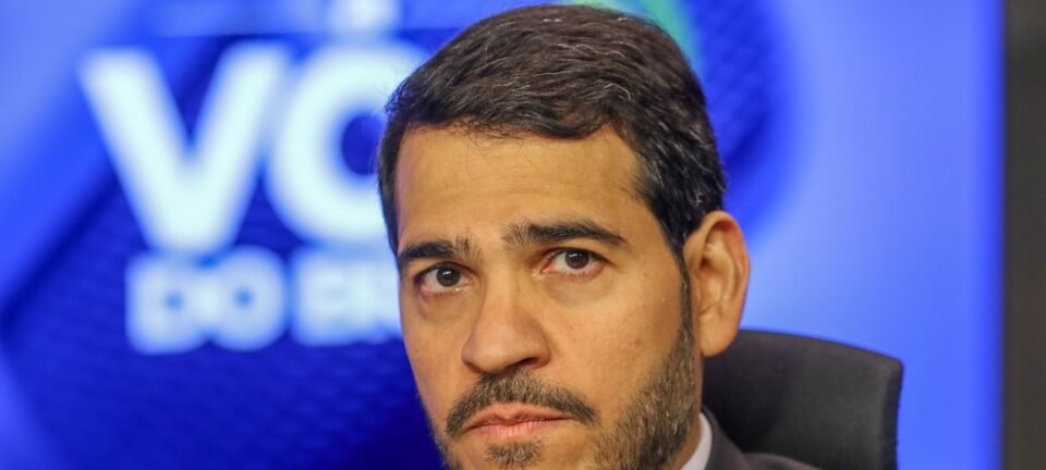 Lula deve indicar Jorge Messias para substituir Barroso no STF, dizem bastidores 2 ocrente 1760742183