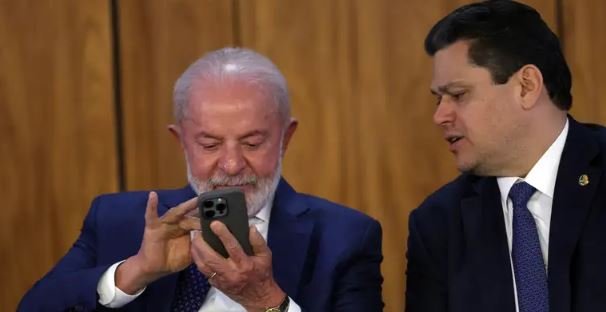 Lula acena a Alcolumbre com três diretorias dos Correios em meio a negociação para vaga no STF 2 ocrente 1760744976