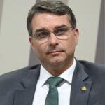 Flávio Bolsonaro alerta para risco de “sem picanha e sem luz” após sinal vermelho da Aneel 5 ocrente 1760752960