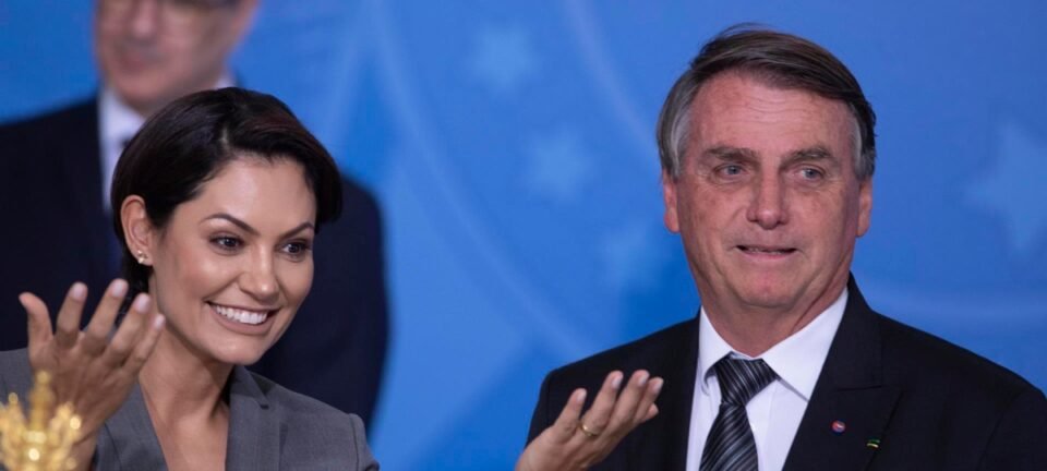 Michelle Bolsonaro diz que pressão para Jair Bolsonaro indicar candidato em 2026 é “precoce” 2 ocrente 1760756615