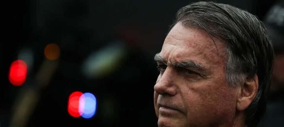 Ex-ministro diz que Bolsonaro “está morrendo aos poucos” e pede fim de disputas na direita 2 ocrente 1760831232