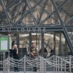 Assalto relâmpago no Louvre: ladrões levam joias de Napoleão em 7 minutos 5 ocrente 1760886181