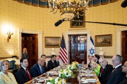 Enviados de Trump tentam sustentar trégua Israel-Hamas após novos choques na Faixa de Gaza 12 ocrente 1760975314